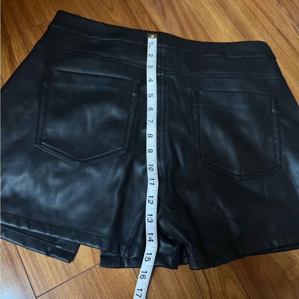 Zara Black Mini Wrap Faux Leather Skort - Picture 9 of 10